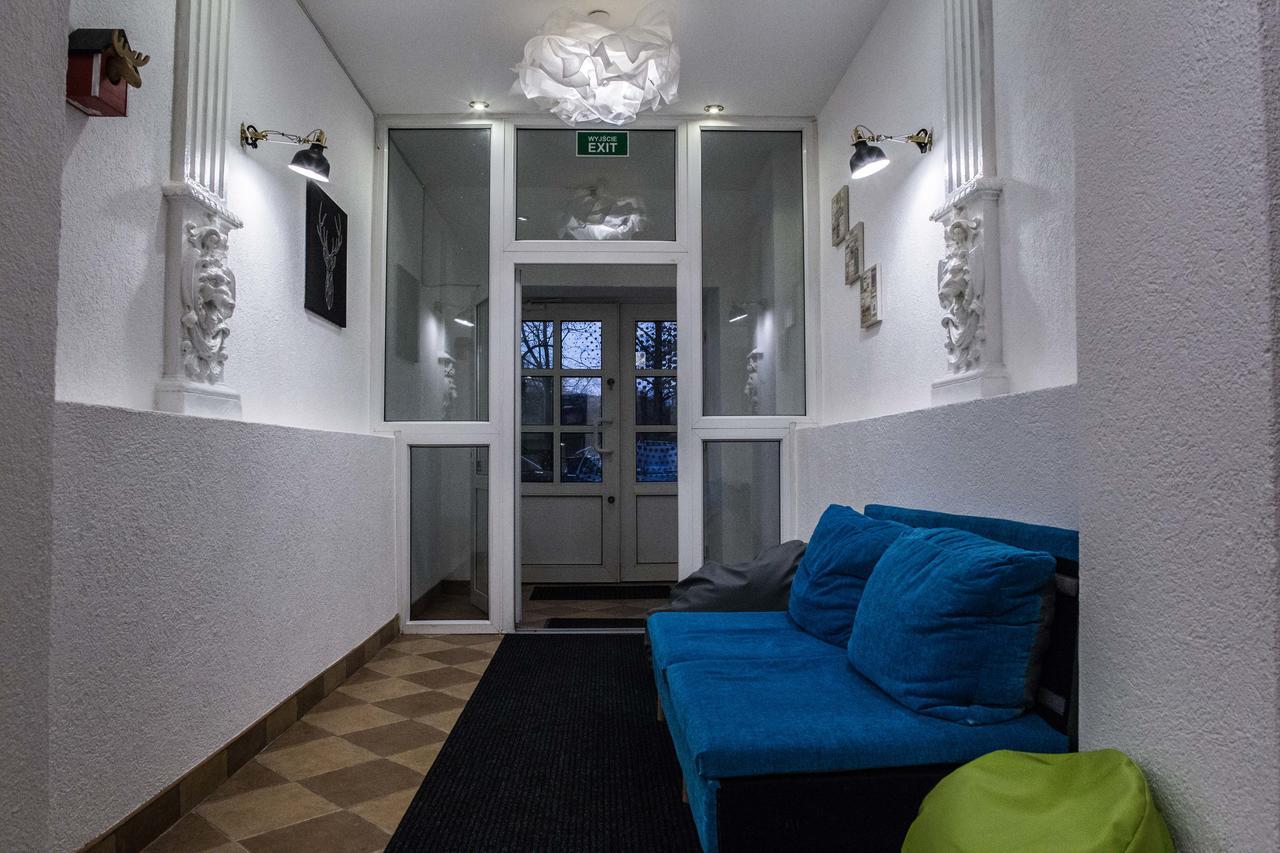 Flyfly Hostel , Darmowy Parking , Rezerwuj Przez Urzadzenia Mobilne -10 Procent Wrocław Eksteriør bilde