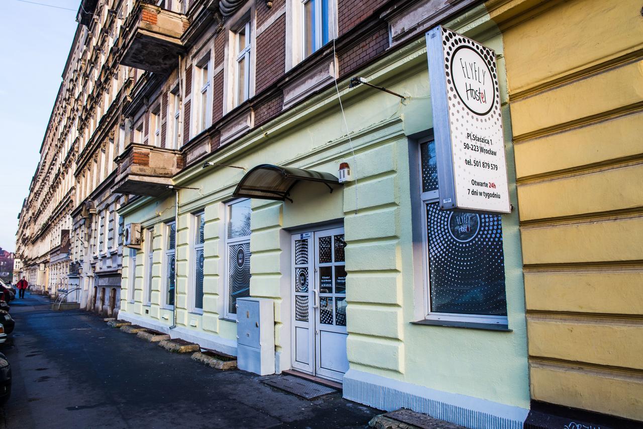 Flyfly Hostel , Darmowy Parking , Rezerwuj Przez Urzadzenia Mobilne -10 Procent Wrocław Eksteriør bilde